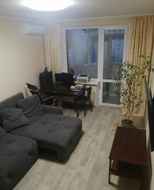 Продаж 2 кімнатної квартири 45 кв. м, Ахсарова вул. 13