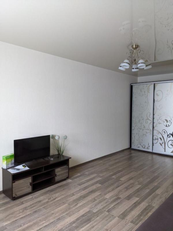 Long term rent 1 bedroom-(s) apartment Peremohy Avenue 66п