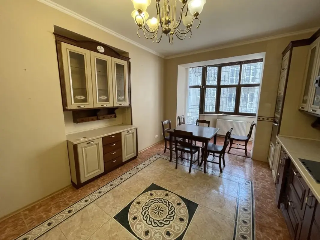 Apartment for rent - Patorzhynskoho Street 14