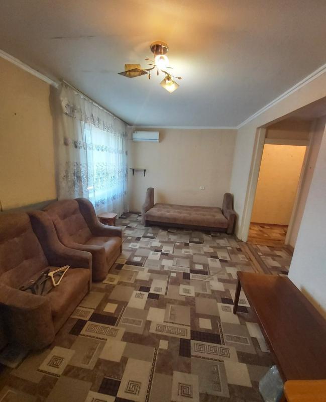 Продаж 1 кімнатної квартири 31 кв. м, Харківських Дивізій вул. 18