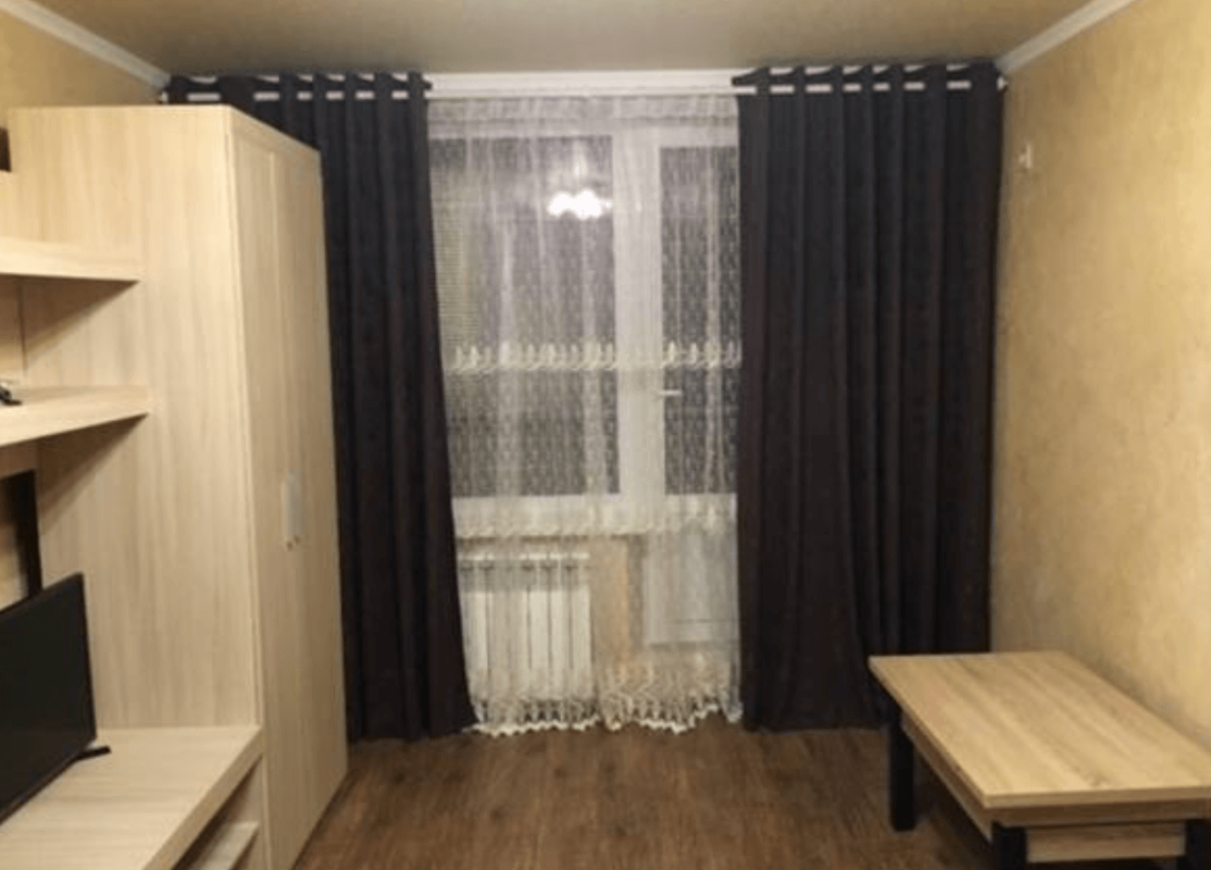 Long term rent 2 bedroom-(s) apartment Valentynivska street 45