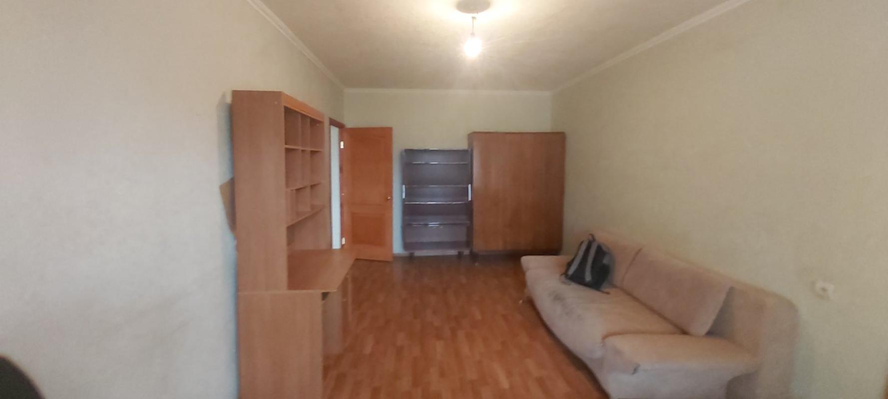 Продаж 1 кімнатної квартири 32 кв. м, Ахсарова вул. 11а
