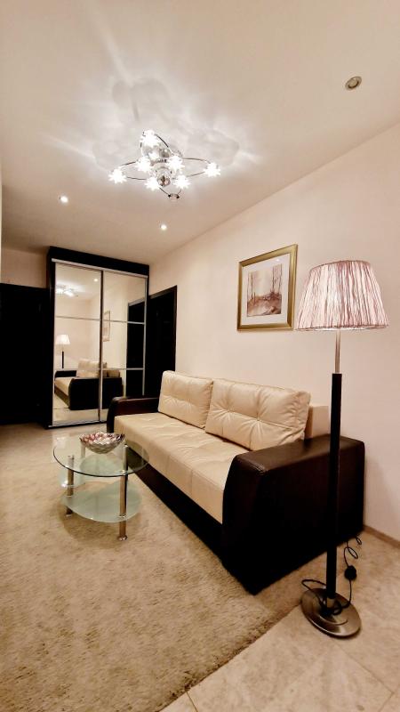 Long term rent 2 bedroom-(s) apartment Anny Akhmatovoi Street 30