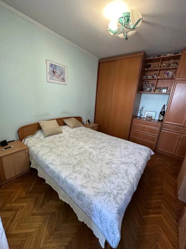Продажа 3 комнатной квартиры 72 кв. м, Харьковское шоссе 168г