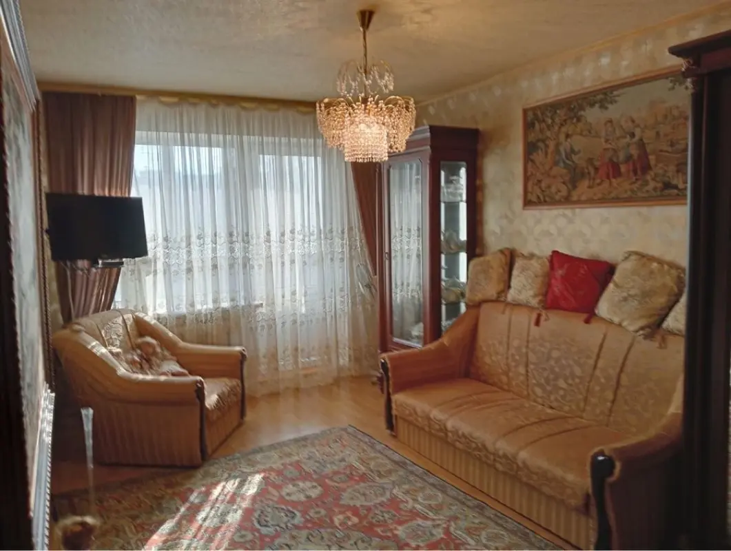 Apartment for sale - Myropilska Street 3