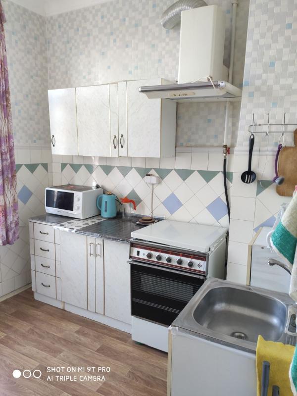 Long term rent 2 bedroom-(s) apartment Myronosytska Street 81/85