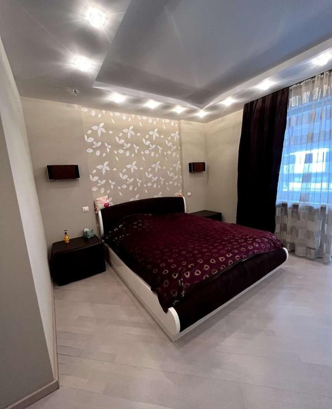 Long term rent 2 bedroom-(s) apartment Dehtiarivska Street 25а к1