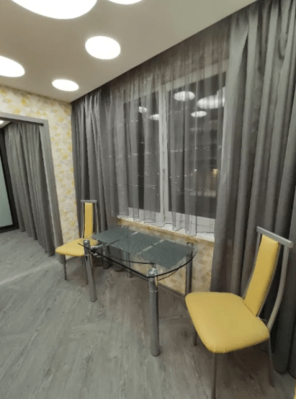 Long term rent 1 bedroom-(s) apartment Akademika Pavlova Street 160