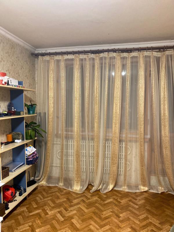 Sale 3 bedroom-(s) apartment 68 sq. m., Svitla Street 13а