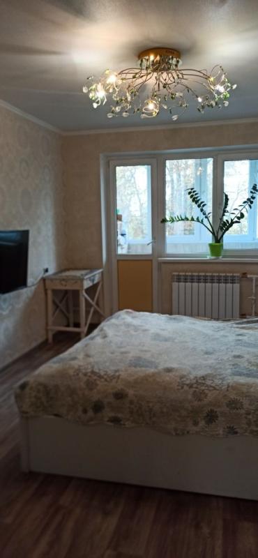 Sale 2 bedroom-(s) apartment 44 sq. m., Tankopiya Street 12а