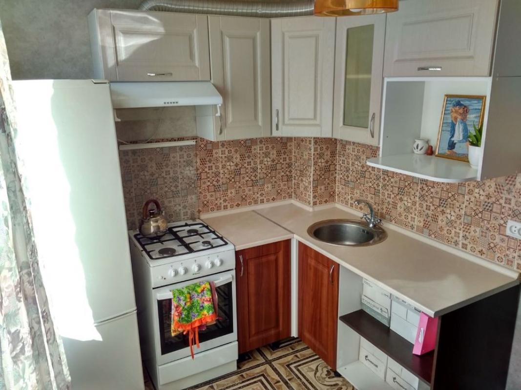 Sale 1 bedroom-(s) apartment 33 sq. m., Hvardiytsiv-Shyronintsiv Street 79