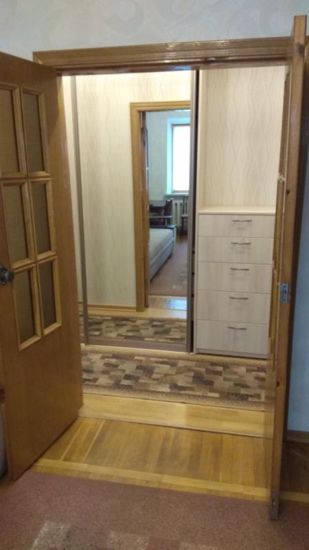 Long term rent 3 bedroom-(s) apartment Volodymyra Ivasiuka Avenue (Heroiv Stalinhrada Avenue) 40