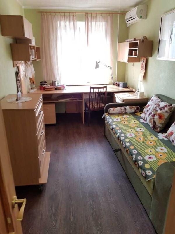 Sale 3 bedroom-(s) apartment 55 sq. m., Dehtiarivska Street 43/1