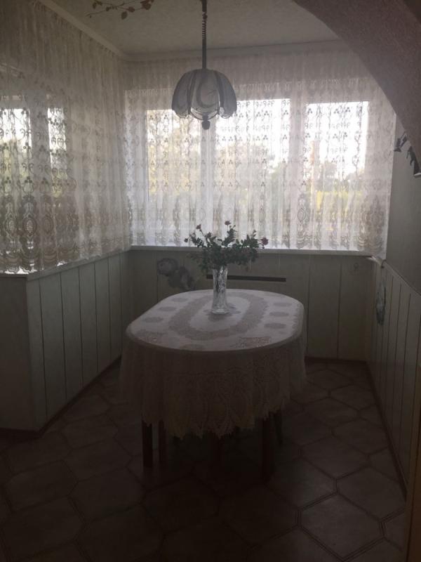 Long term rent 4 bedroom-(s) apartment Obolonska Street 47