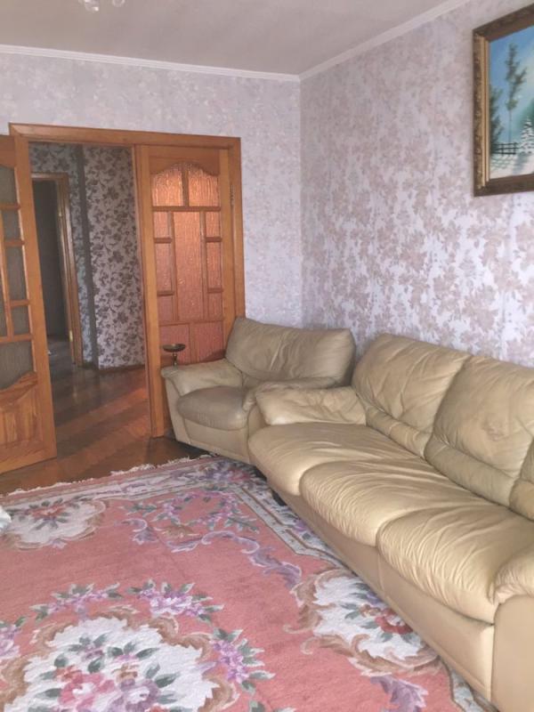 Long term rent 4 bedroom-(s) apartment Obolonska Street 47