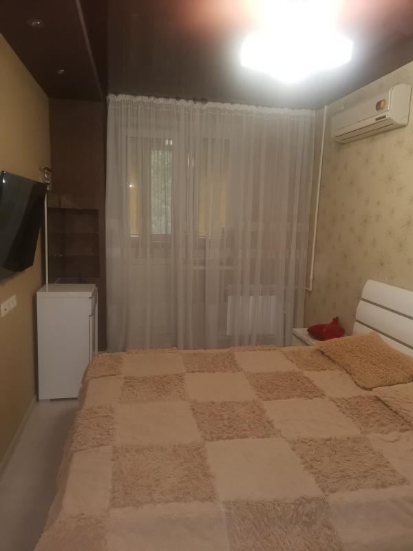 Sale 3 bedroom-(s) apartment 72 sq. m., Haribaldi Street 5