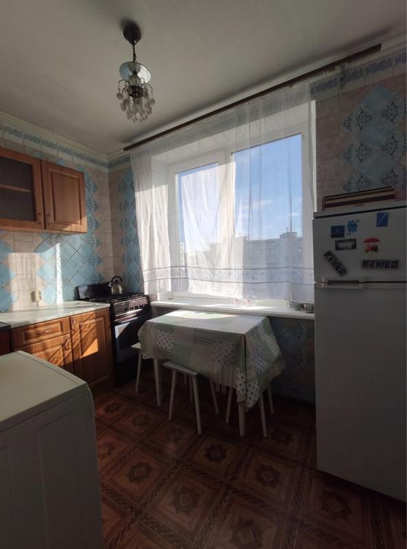 Sale 2 bedroom-(s) apartment 46 sq. m., Hvardiytsiv-Shyronintsiv Street 73