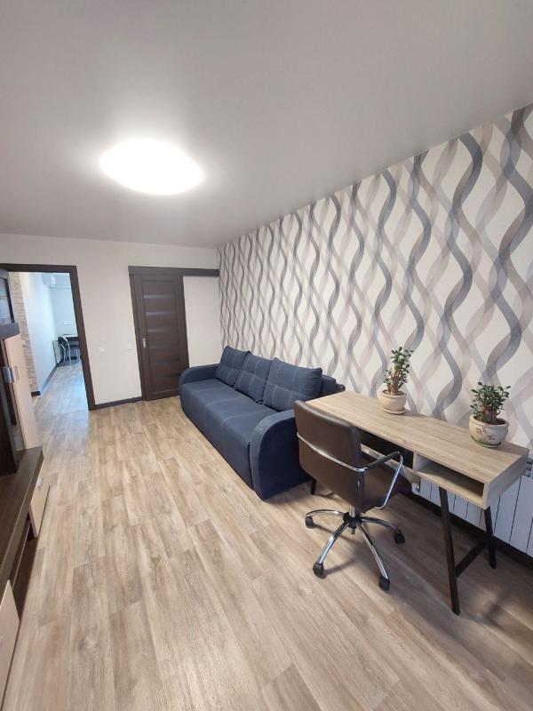 Sale 1 bedroom-(s) apartment 39 sq. m., Hvardiytsiv-Shyronintsiv Street 61а