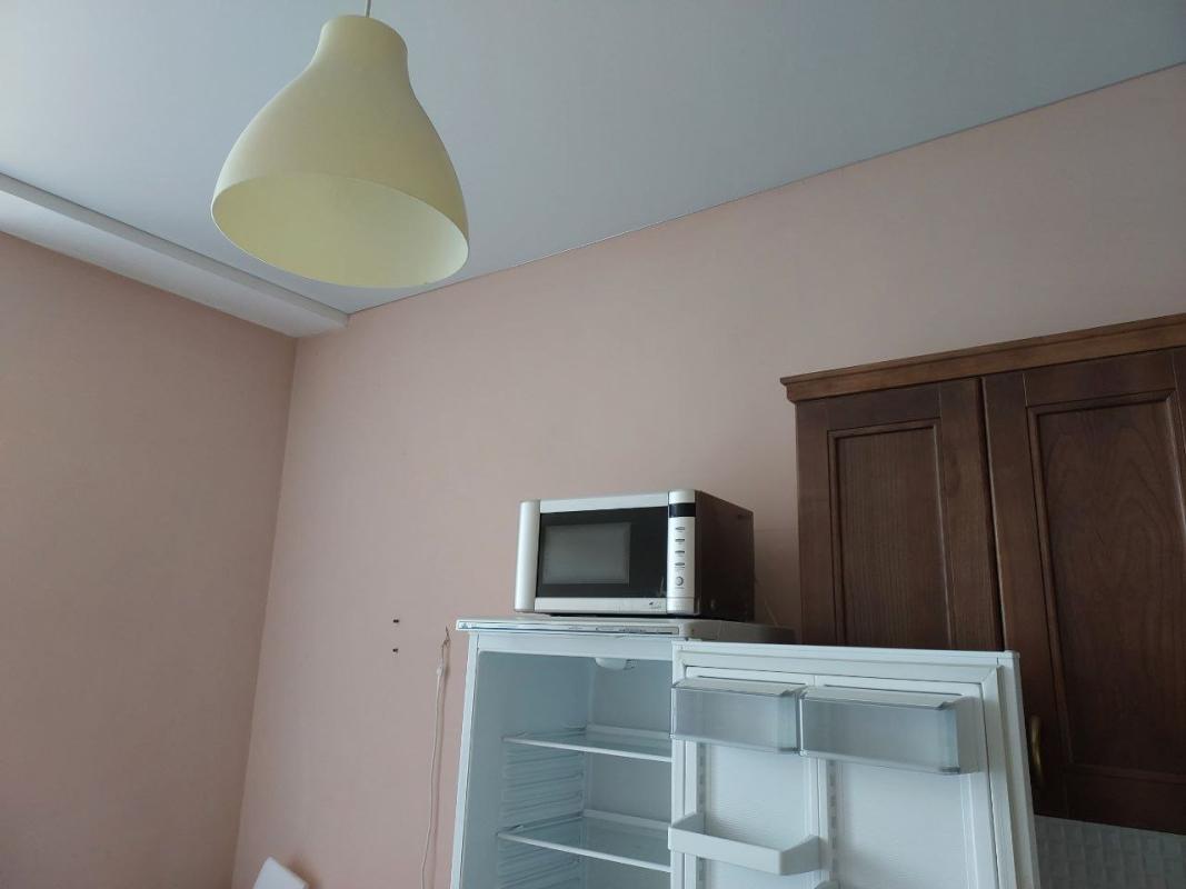 Sale 3 bedroom-(s) apartment 64 sq. m., Akademika Pavlova Street 132а