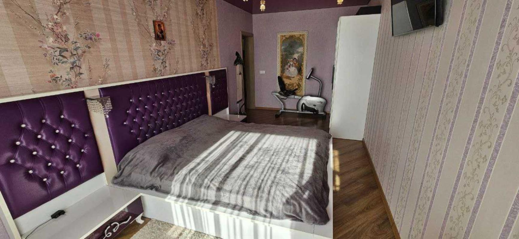 Sale 3 bedroom-(s) apartment 87 sq. m., Klochkivska Street 191д