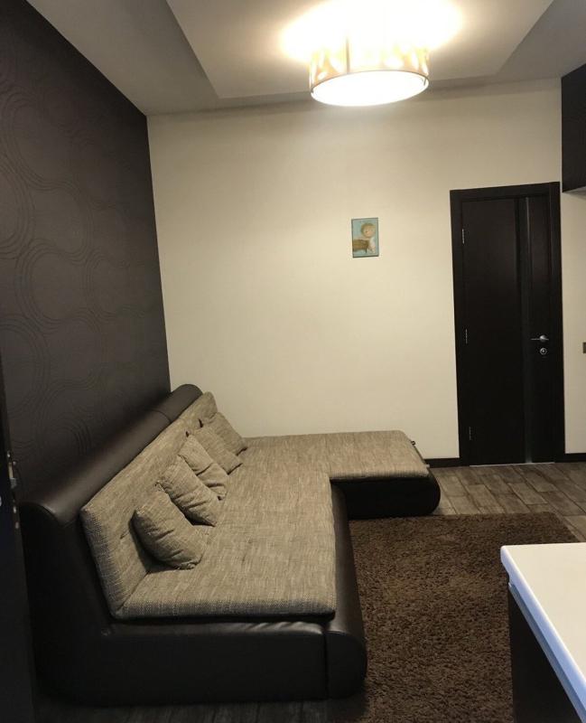 Sale 3 bedroom-(s) apartment 101 sq. m., Hrekivska Street 5