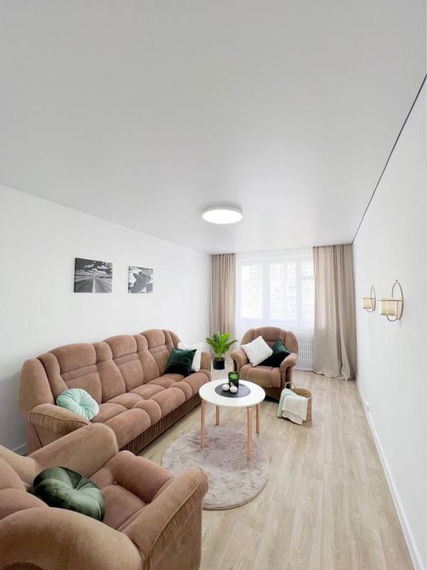 Sale 3 bedroom-(s) apartment 67 sq. m., Haribaldi Street 11