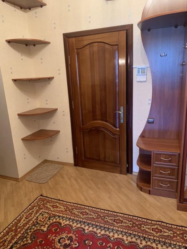 Long term rent 2 bedroom-(s) apartment Volodymyra Ivasiuka Avenue (Heroiv Stalinhrada Avenue) 10А