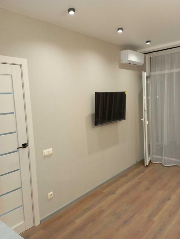 Long term rent 1 bedroom-(s) apartment Dniprovska Embarkment