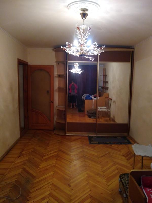 Long term rent 2 bedroom-(s) apartment Hvardiytsiv-Shyronintsiv Street 73а