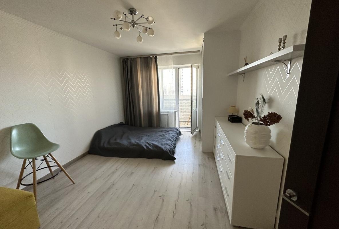 Sale 1 bedroom-(s) apartment 44 sq. m., Mykhaila Hryshka Street 8
