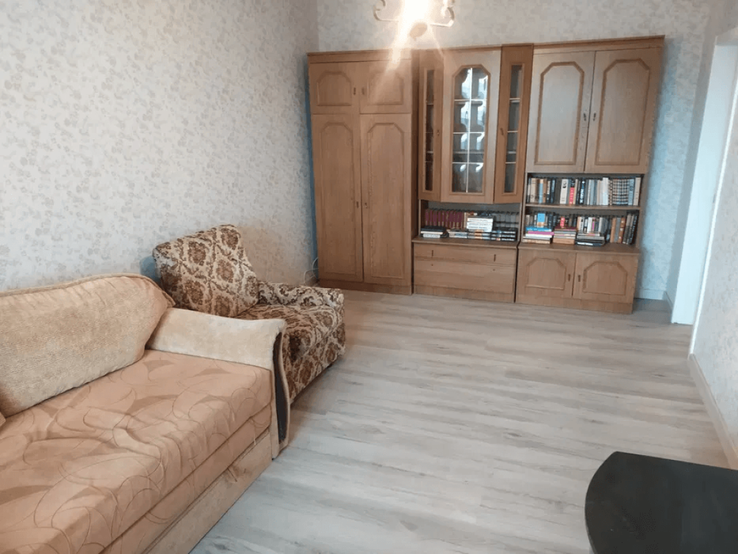 Sale 3 bedroom-(s) apartment 72 sq. m., Anny Akhmatovoi Street 17