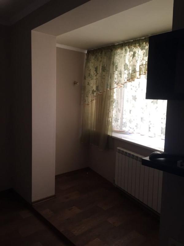Sale 1 bedroom-(s) apartment 32 sq. m., Heroiv Pratsi Street 32