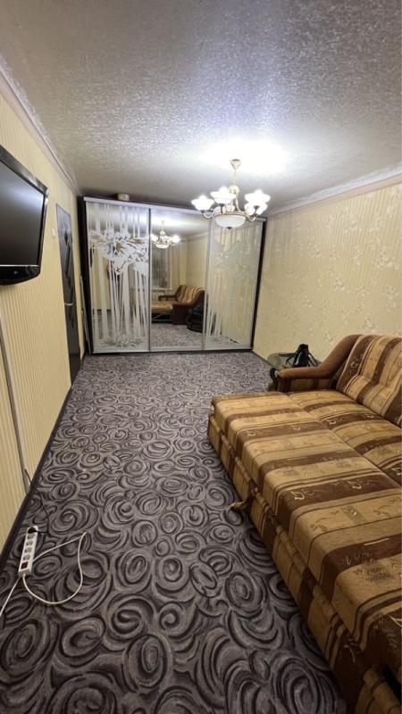 Long term rent 1 bedroom-(s) apartment Tankopiya Street 17/1