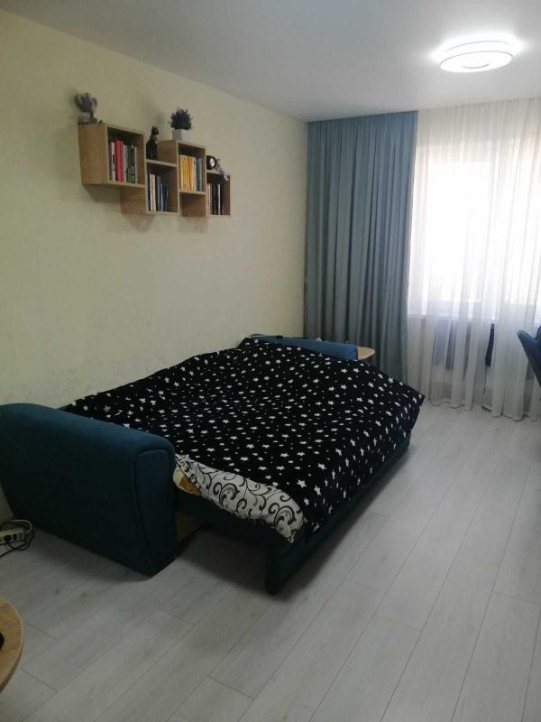 Sale 2 bedroom-(s) apartment 73 sq. m., Revutskoho Street 54