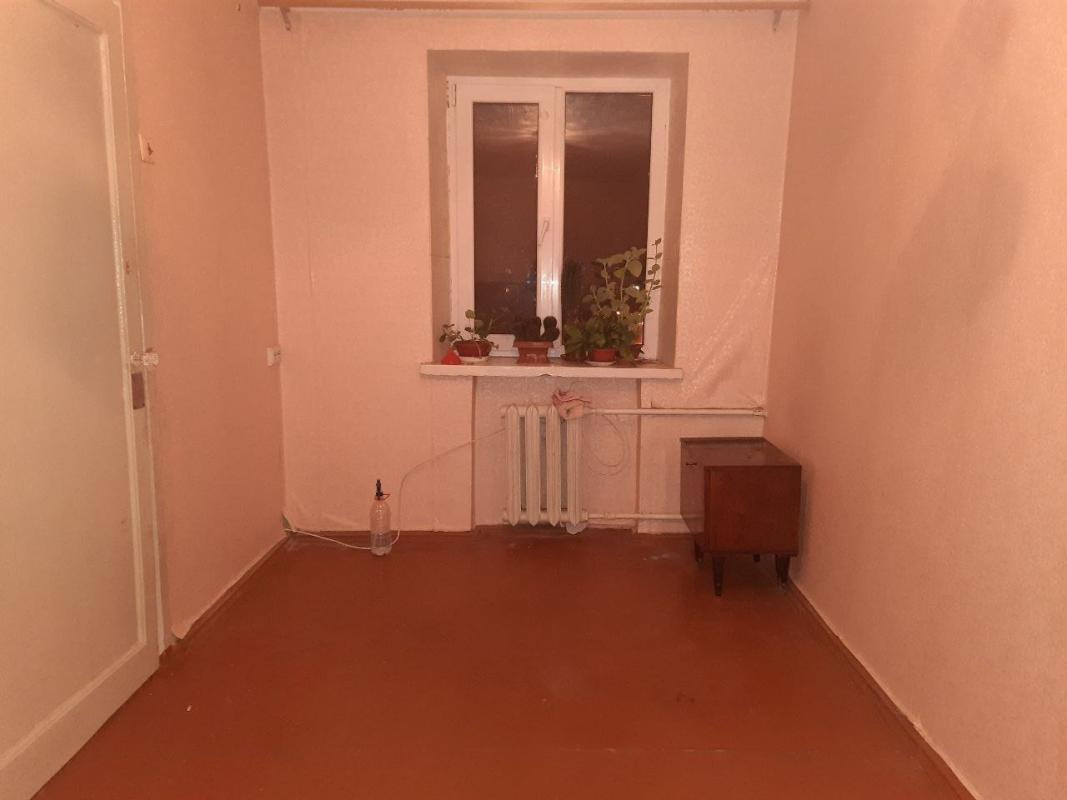 Sale 3 bedroom-(s) apartment 56 sq. m., Andriya Oschepkova Street 4