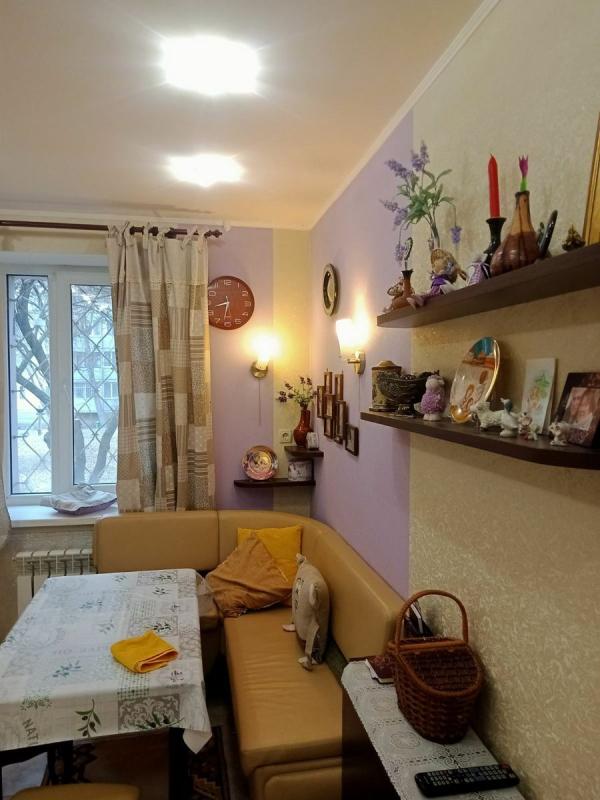 Продаж 2 кімнатної квартири 53 кв. м, Ахсарова вул. 3б