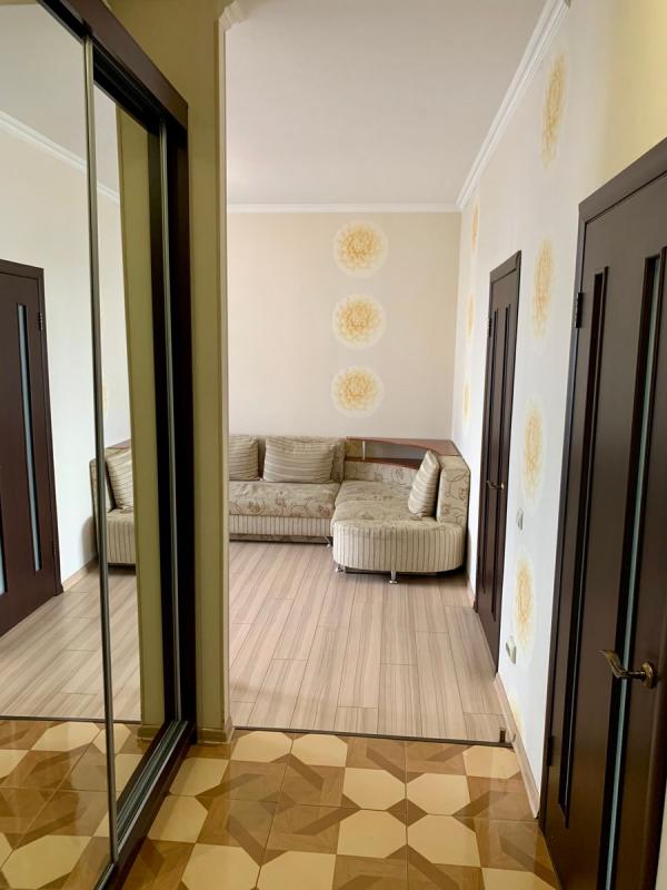 Sale 3 bedroom-(s) apartment 67 sq. m., Marshala Bazhanova Street 1