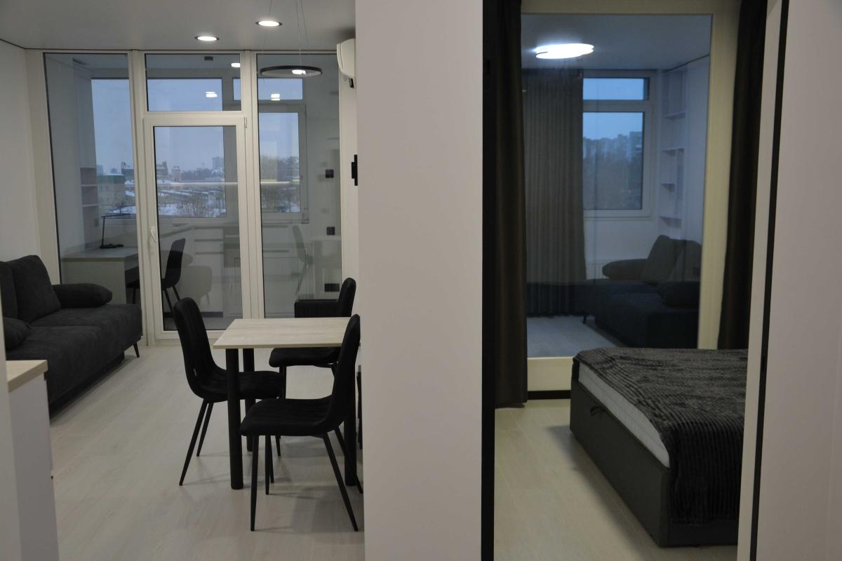 Sale 2 bedroom-(s) apartment 53 sq. m., Beresteiska Avenue (Peremohy Avenue) 11