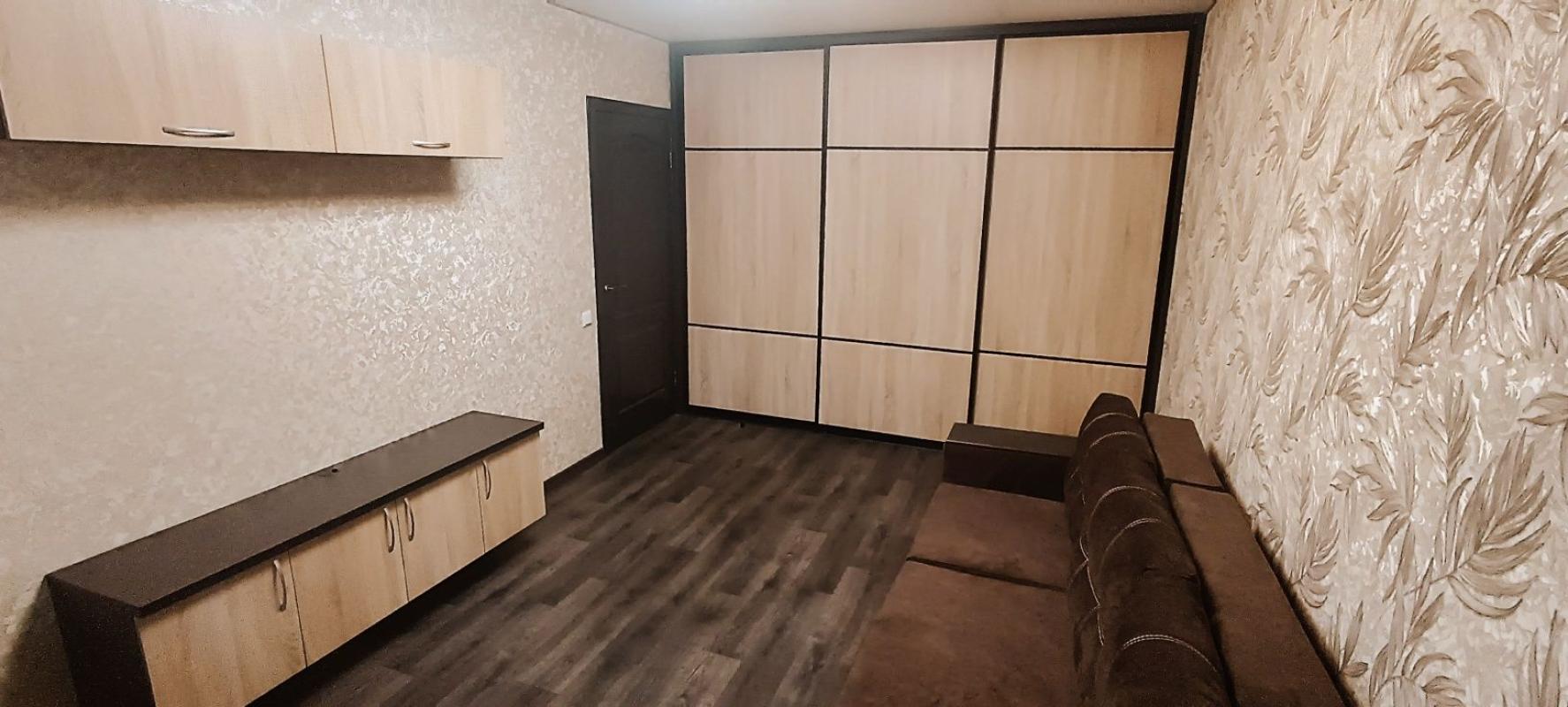 Long term rent 1 bedroom-(s) apartment Velozavodska Street 30а
