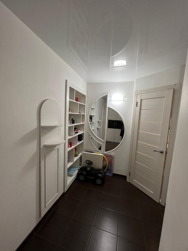 Sale 4 bedroom-(s) apartment 76 sq. m., Kosmonavtiv Street 7а