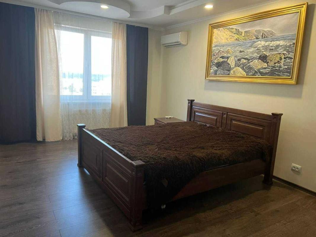 Long term rent 3 bedroom-(s) apartment Iulii Zdanovskoi Street (Lomonosova Street) 34/1