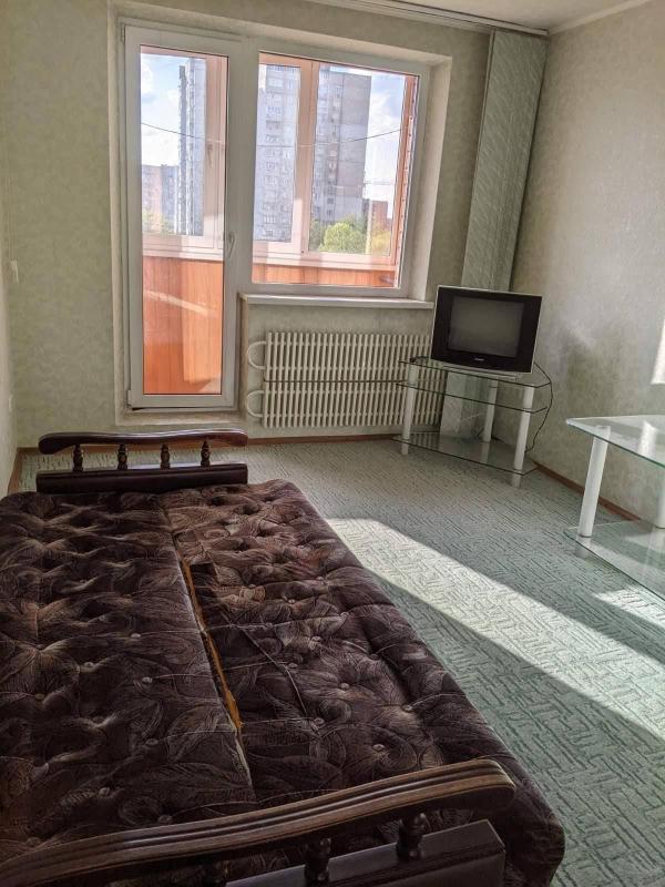 Продаж 1 кімнатної квартири 32 кв. м, Олімпійська вул. 29