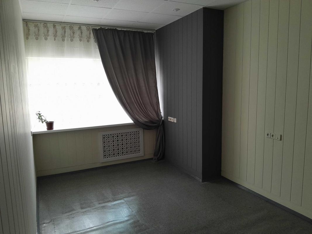 Sale 2 bedroom-(s) apartment 36 sq. m., Heroiv Kharkova Avenue (Moskovskyi Avenue) 124-3