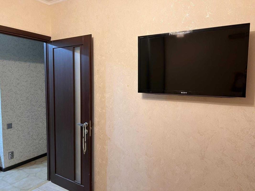 Sale 2 bedroom-(s) apartment 44 sq. m., Heroiv Kharkova Avenue (Moskovskyi Avenue) 254в