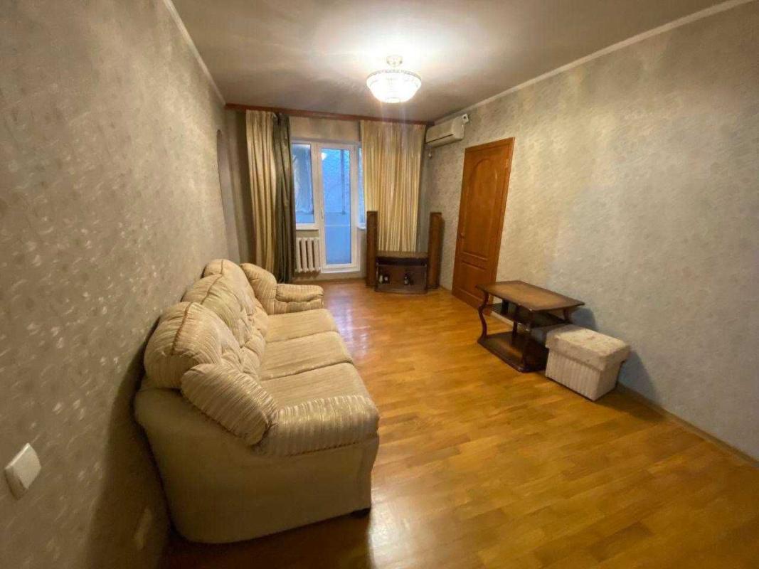 Продаж 2 кімнатної квартири 45 кв. м, Петра Григоренка просп. (Маршала Жукова) 35