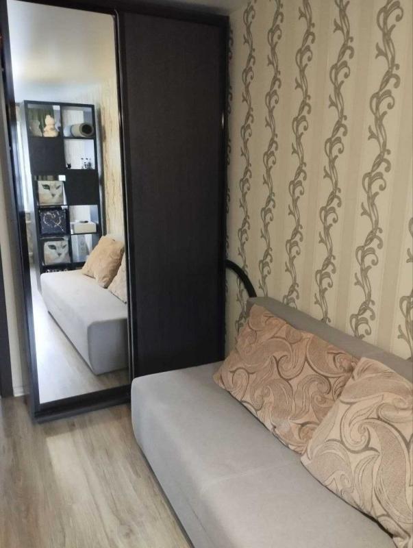 Sale 3 bedroom-(s) apartment 59 sq. m., Zhasminovyi Boulevard (Petra Slynka Street) 11