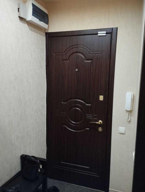 Sale 3 bedroom-(s) apartment 59 sq. m., Zhasminovyi Boulevard (Petra Slynka Street) 11