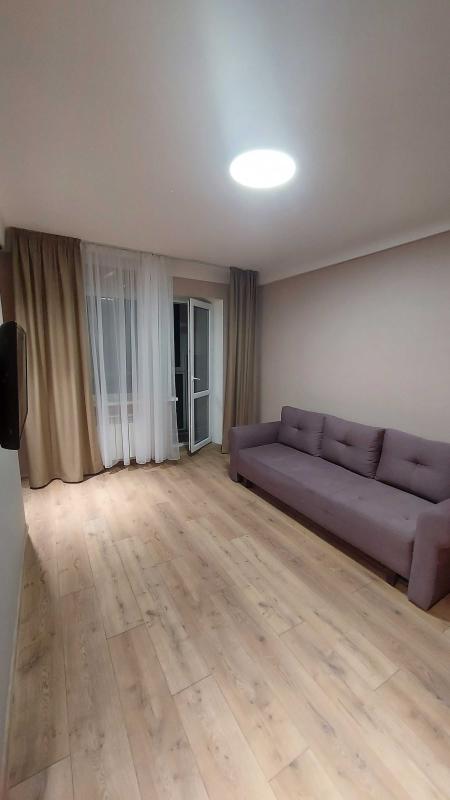 Sale 2 bedroom-(s) apartment 45 sq. m., Voskresenska Street 7