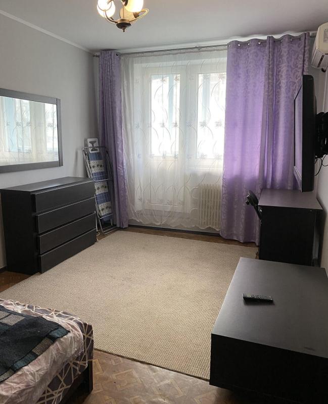 Sale 1 bedroom-(s) apartment 33 sq. m., Peremohy Avenue 62г