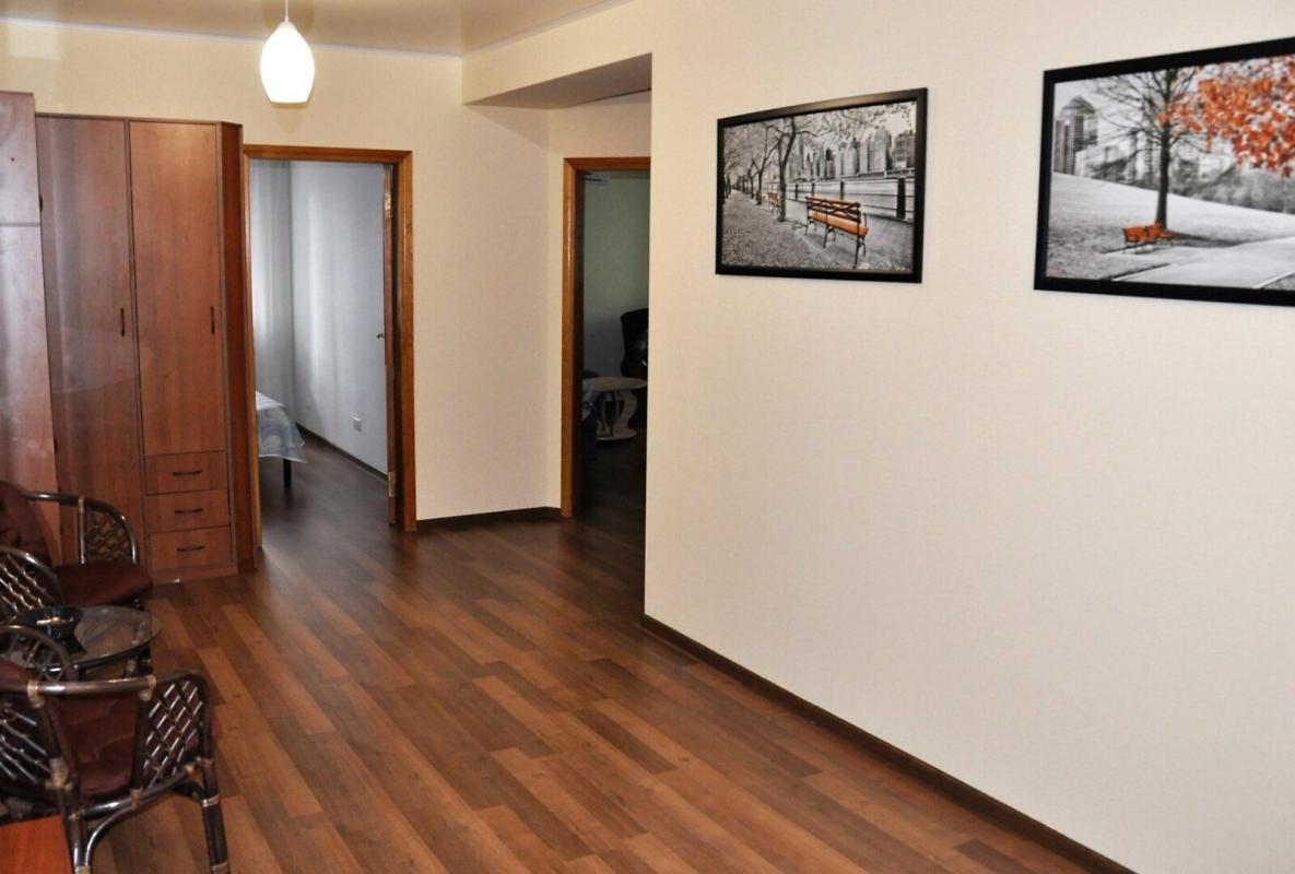Sale 2 bedroom-(s) apartment 70 sq. m., Studentska Street 6/18